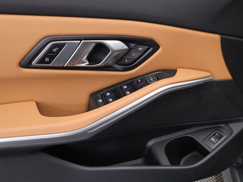 Certified 2023 BMW 330i Sedan w/ Convenience Package image 24