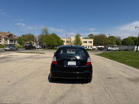 Used 2013 Honda Fit image 6