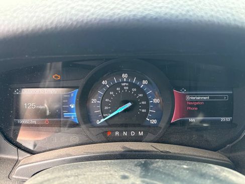 Used 2016 Ford Expedition EL XLT w/ Equipment Group 202A AWD/4WD image 31