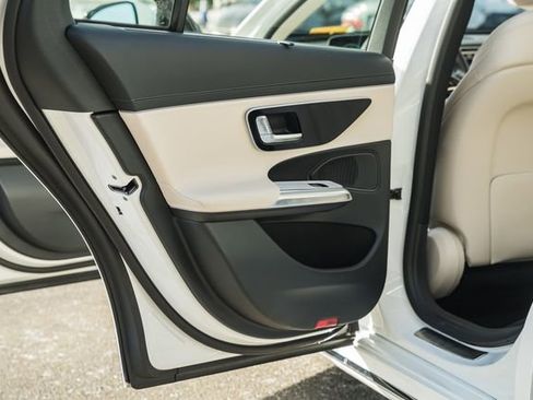 Certified 2025 Mercedes-Benz E 350 4MATIC Sedan image 35