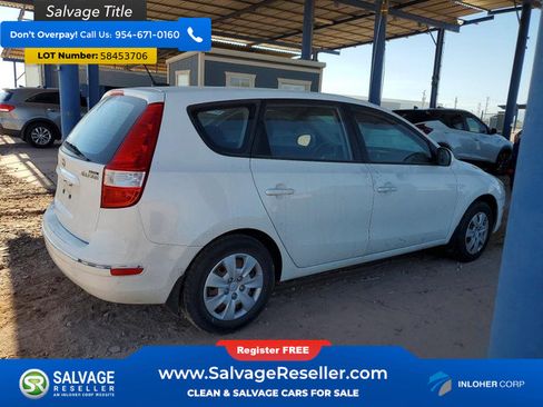 Used 2011 Hyundai Elantra GLS FWD image 4