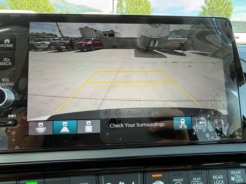 Used 2026 Honda Odyssey Elite image 43