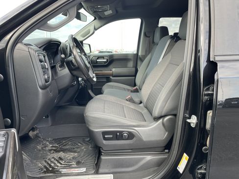 Used 2021 Chevrolet Silverado 1500 RST image 16