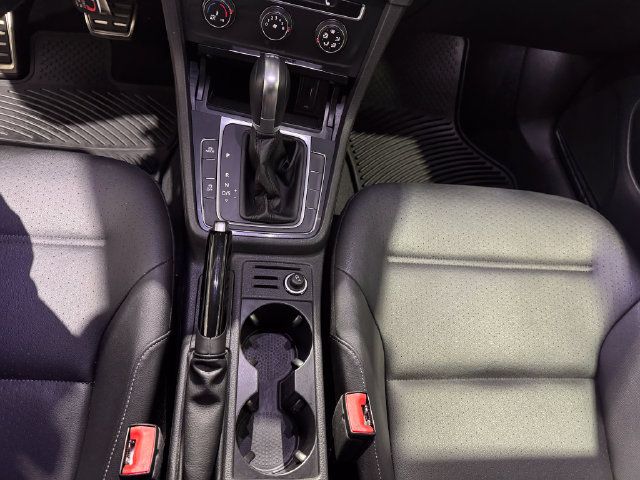 Used 2018 Volkswagen Golf Alltrack AWD/4WD image 15