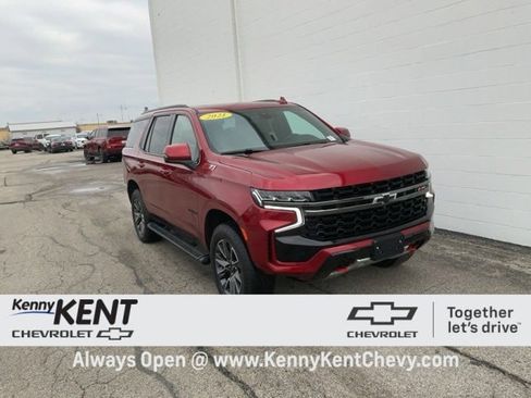 Used 2021 Chevrolet Tahoe Z71 w/ Z71 Signature Package image 1