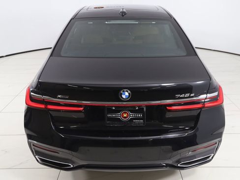 Used 2020 BMW 745e xDrive image 60