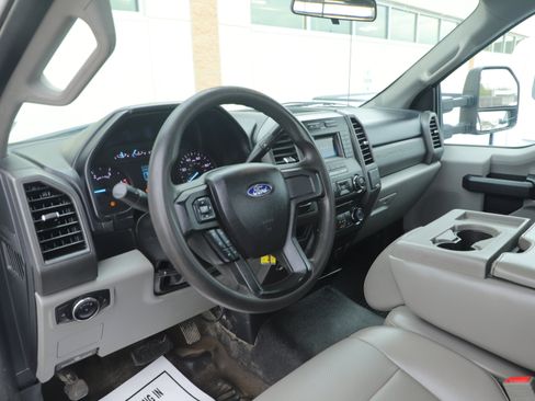 Used 2018 Ford F350 XL w/ XL Value Package image 18
