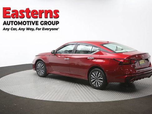 Used 2023 Nissan Altima 2.5 SV w/ SV Premium Package AWD/4WD image 62