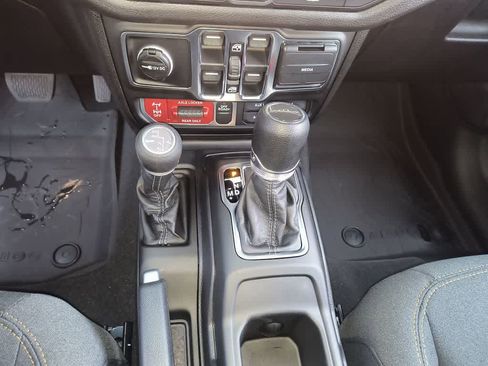 New 2026 Jeep Gladiator Sport image 19