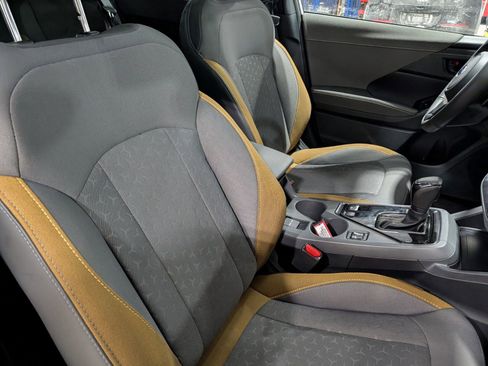 Used 2025 Subaru Crosstrek 2.5i Sport w/ Crosstrek Mirror Package image 20