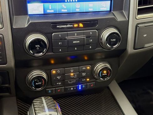 Used 2020 Ford F150 Raptor w/ Equipment Group 802A Luxury AWD/4WD image 20