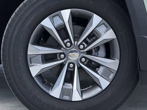 New 2026 Chevrolet Equinox LT w/ Safety and Technology Package image 9