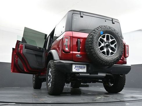 New 2025 Ford Bronco Badlands image 39