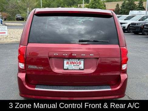 Used 2016 Dodge Grand Caravan SE w/ Quick Order Package 29E SE FWD image 4