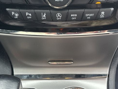 Used 2021 Jeep Grand Cherokee High Altitude image 34