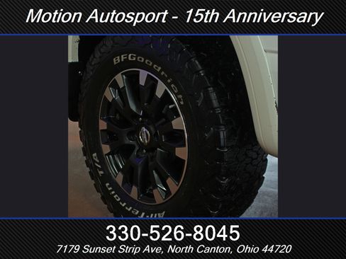 Used 2019 Nissan Titan SV image 53