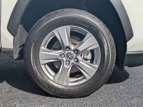 Used 2025 Toyota RAV4 LE image 11