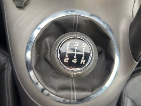 Used 2007 Pontiac Solstice Convertible w/ Premium Package image 6