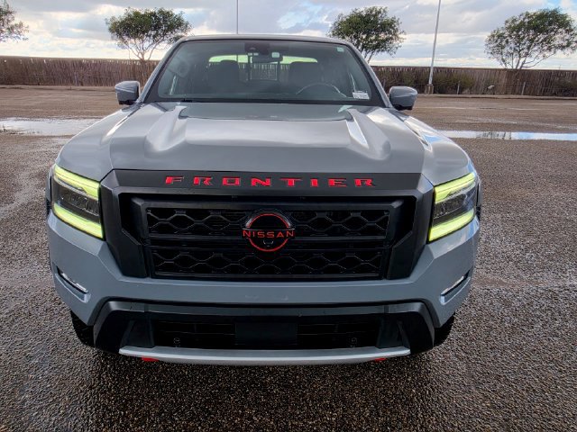Certified 2023 Nissan Frontier PRO-4X w/ Pro Convenience Package AWD/4WD image 3