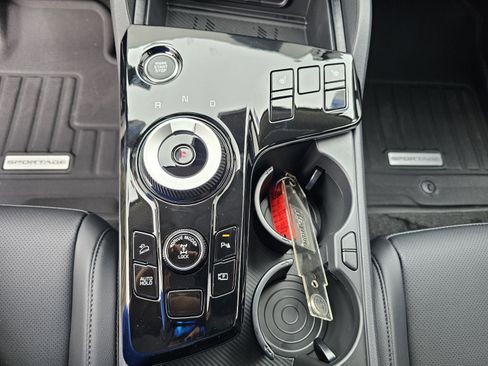 New 2025 Kia Sportage EX w/ EX Premium Package AWD/4WD image 26