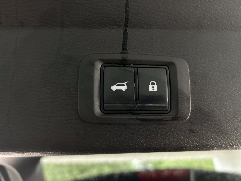 Used 2024 Mitsubishi Outlander SE FWD image 36