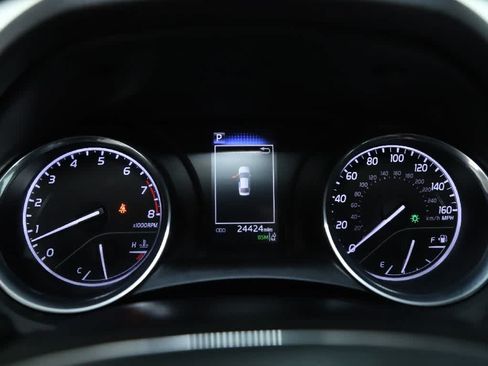 Certified 2019 Toyota Camry LE w/ Convenience Package FWD image 24