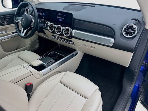 Used 2023 Mercedes-Benz GLB 250 image 15