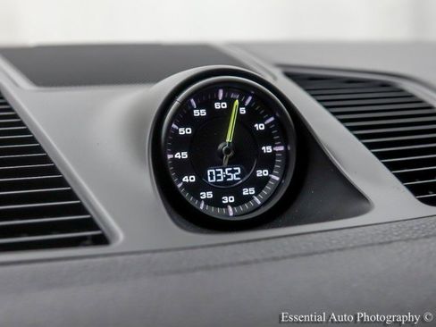 Used 2021 Porsche Cayenne E-Hybrid image 20