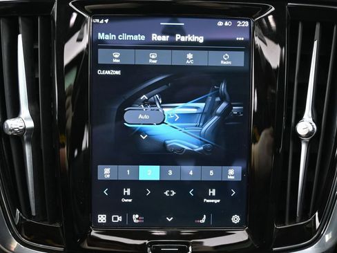 Used 2023 Volvo S90 B6 Plus w/ Protection Package Premier image 25