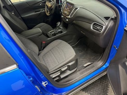 Used 2024 Chevrolet Equinox LT image 37
