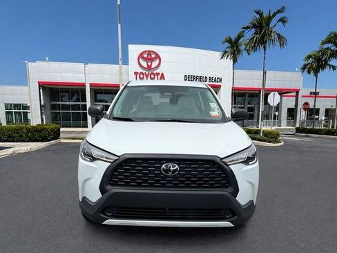 Certified 2024 Toyota Corolla Cross L FWD image 2