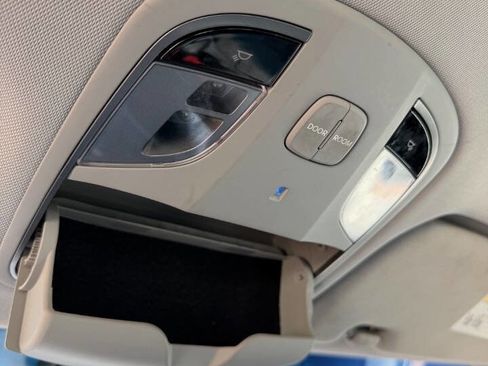 Used 2015 Hyundai Sonata Limited image 20