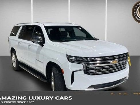 Used 2023 Chevrolet Suburban Premier image 1