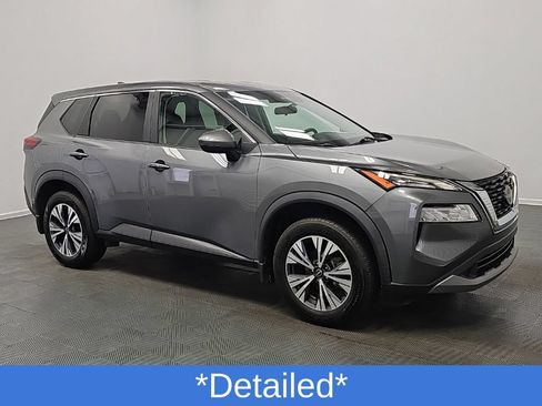 Used 2023 Nissan Rogue SV FWD image 2