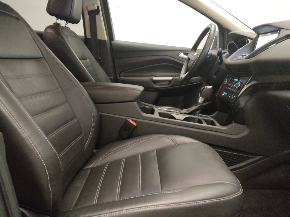 Used 2017 Ford Escape Titanium FWD image 21