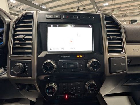 Used 2017 Ford F350 Platinum w/ Platinum Ultimate Package image 26