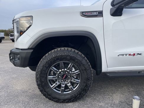 New 2026 GMC Sierra 1500 AT4X AWD/4WD image 28