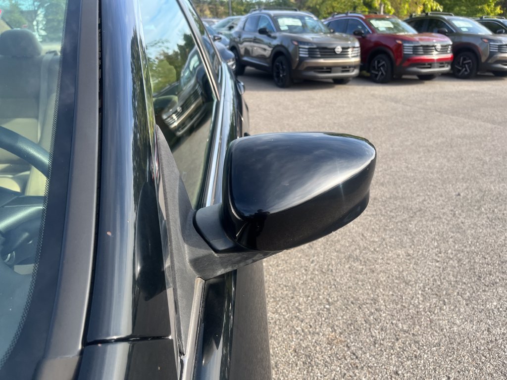 Used 2009 Honda Accord EX image 32