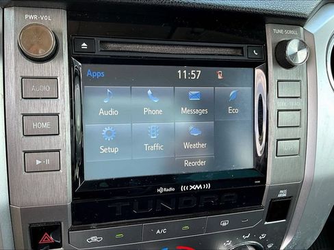 Used 2018 Toyota Tundra SR5 w/ SR5 Upgrade Package AWD/4WD image 18