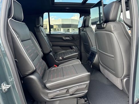 New 2026 GMC Yukon XL AT4 Ultimate image 11