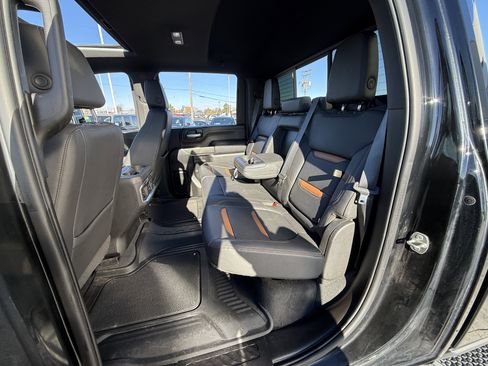 Used 2021 GMC Sierra 2500 AT4 w/ AT4 Preferred Package image 31