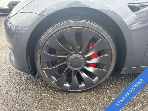 Used 2023 Tesla Model 3 Performance image 4