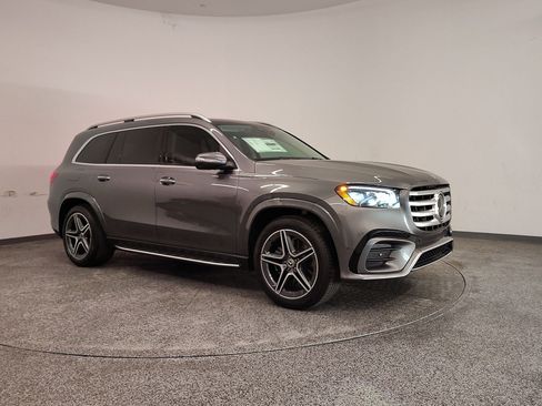 New 2026 Mercedes-Benz GLS 450 4MATIC image 6