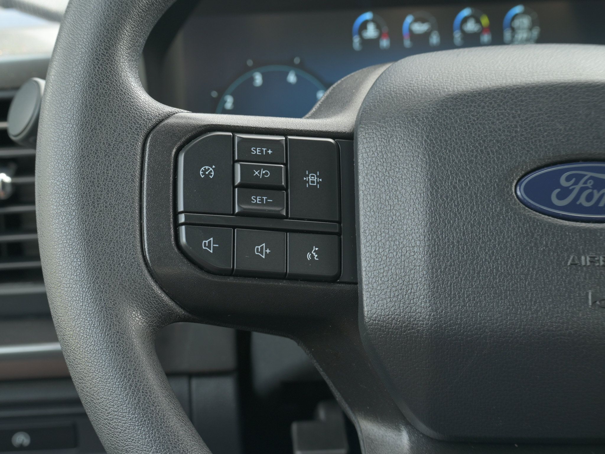 Used 2025 Ford F150 STX w/ Equipment Group 200A AWD/4WD image 23