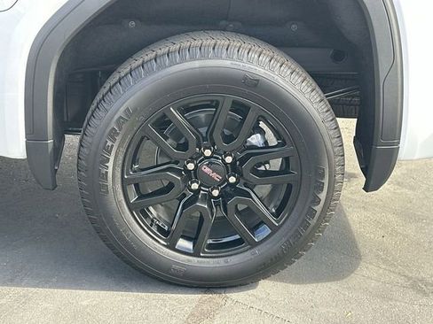 New 2026 GMC Sierra 1500 Elevation w/ Elevation Premium Package AWD/4WD image 33