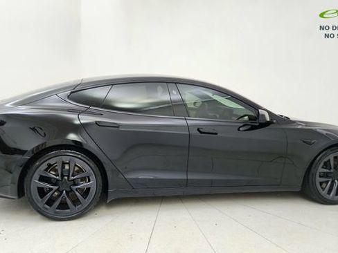 Used 2022 Tesla Model S AWD/4WD image 6