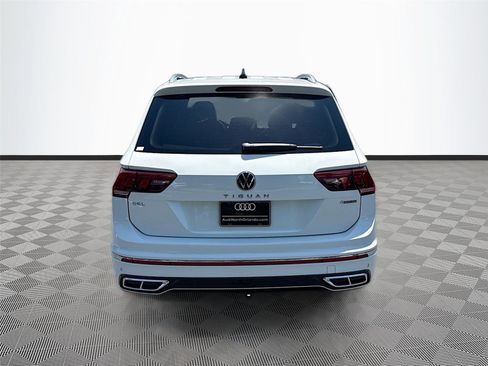Used 2024 Volkswagen Tiguan SEL R-Line AWD/4WD image 5
