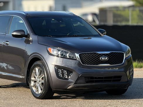 Used 2017 Kia Sorento SX AWD/4WD image 15