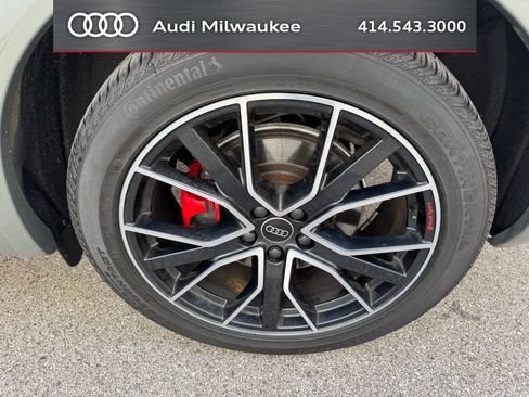 Used 2025 Audi SQ5 Premium Plus w/ Premium Plus Package AWD/4WD image 4