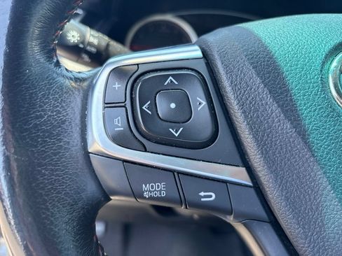 Used 2017 Toyota Camry XSE w/ Moonroof Package FWD image 22